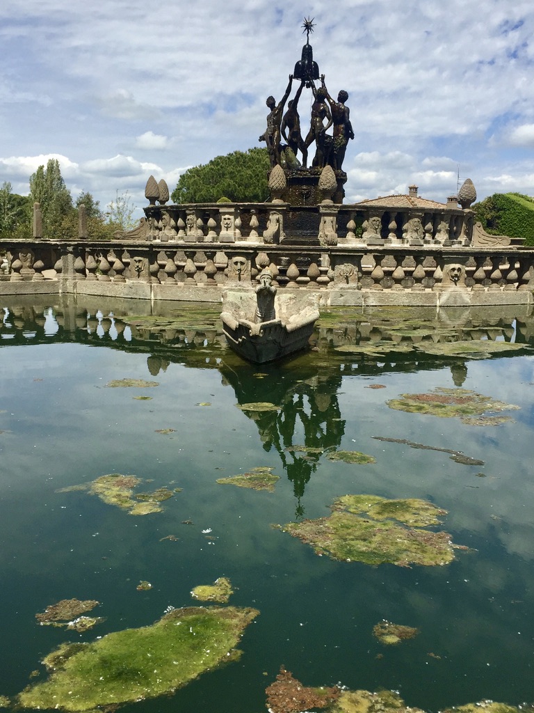 La Fontana dei Mori - particolare