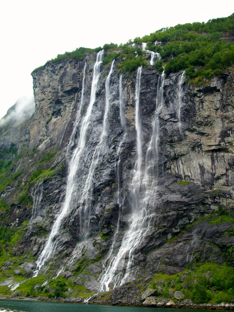 La cascata delle "sette sorelle"