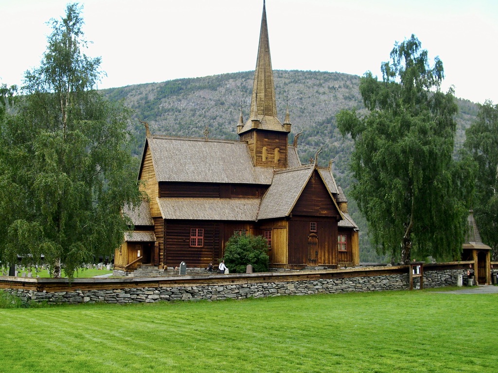 Lom - Stavkyrkje